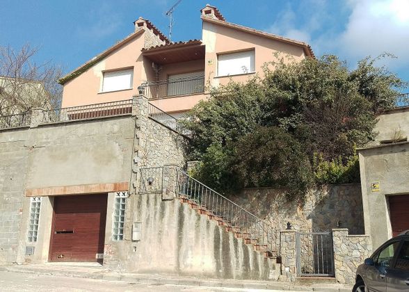 Foto 1 de Casa en venda a Arbúcies de 4 habitacions amb terrassa i garatge