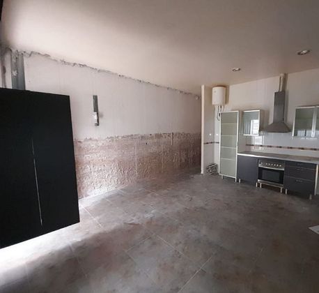 Foto 2 de Pis en venda a Centre - Sant Boi de Llobregat de 2 habitacions i 94 m²