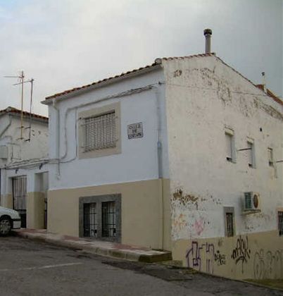 Foto 2 de Pis en venda a Centro - Cáceres de 2 habitacions i 77 m²