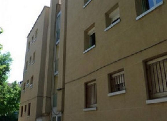 Foto 1 de Venta de piso en Sant Llorenç de 5 habitaciones y 76 m²
