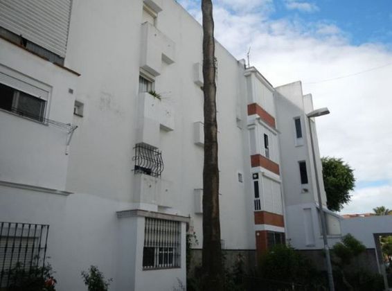 Foto 1 de Pis en venda a Ayuntamiento-Barrio Alto de 3 habitacions i 75 m²