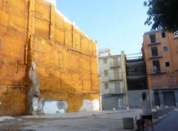 Foto 1 de Terreno en venta en Centre Històric - Rambla Ferran - Estació de 97 m²