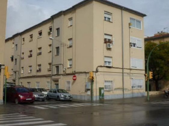 Foto 1 de Piso en venta en Espronceda - Campoamor - Santa Pau de 3 habitaciones y 72 m²