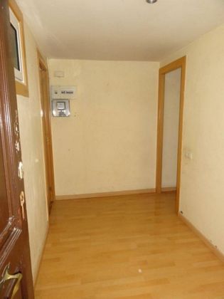 Foto 1 de Venta de piso en El Poble Sec - Parc de Montjuïc de 1 habitación y 54 m²