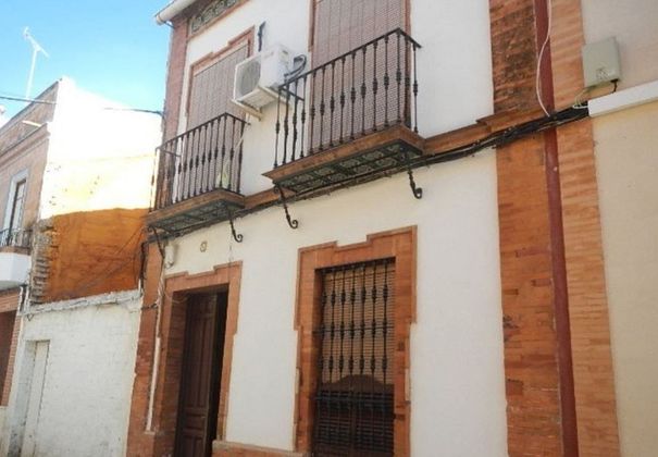Foto 1 de Casa en venda a Coria del Río de 3 habitacions i 141 m²
