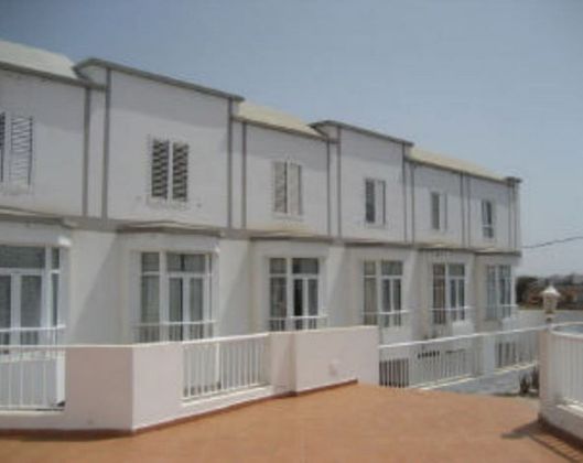 Foto 1 de Venta de casa en Argana Alta - Maneje de 2 habitaciones y 112 m²