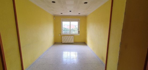 Foto 2 de Pis en venda a Can Borrell - La Plana de Lledó de 2 habitacions amb calefacció