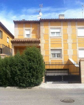 Foto 1 de Casa en venda a Añover de Tajo de 3 habitacions i 178 m²