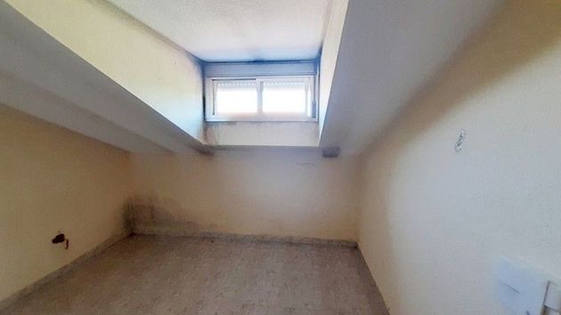 Foto 2 de Venta de piso en Yuncos de 2 habitaciones con calefacción