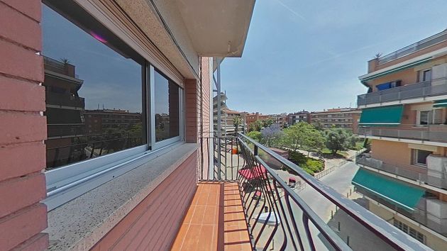 Foto 1 de Piso en venta en Marianao de 3 habitaciones con terraza y aire acondicionado