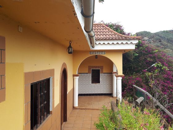 Foto 1 de Casa en venta en Vega de San Mateo de 5 habitaciones con terraza y garaje