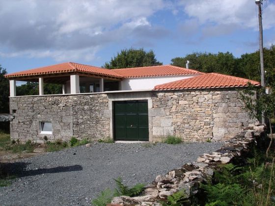 Foto 2 de Casa en venda a Monterroso de 4 habitacions amb terrassa