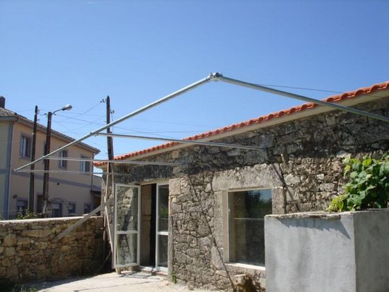 Foto 2 de Casa rural en venta en Palas de Rei de 3 habitaciones con terraza y jardín