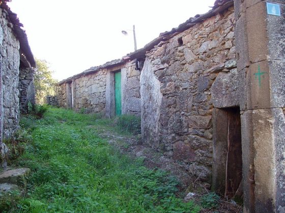 Foto 2 de Casa rural en venta en Monterroso de 1 habitación y 147 m²