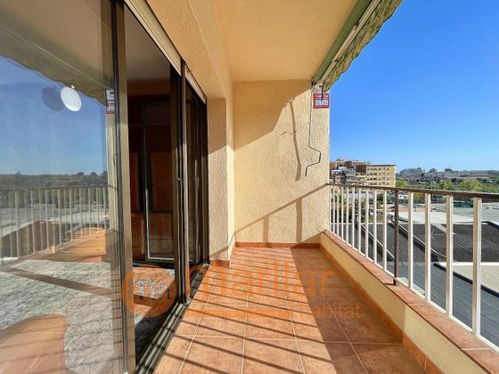Foto 2 de Piso en venta en Riu de 3 habitaciones con balcón y aire acondicionado