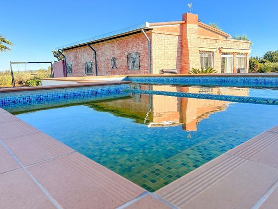 Foto 1 de Chalet en venta en Alcover de 5 habitaciones con piscina y garaje