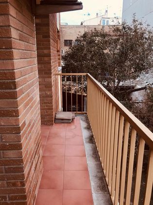 Foto 2 de Piso en venta en Valls de 4 habitaciones con terraza y piscina