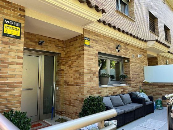 Foto 1 de Casa en venda a calle D'escornalbou de 5 habitacions amb terrassa i piscina
