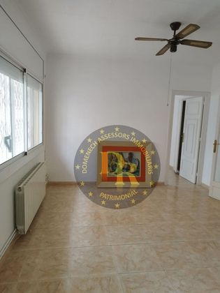 Foto 1 de Piso en venta en Vallpineda - Santa Bàrbara de 2 habitaciones con terraza y calefacción