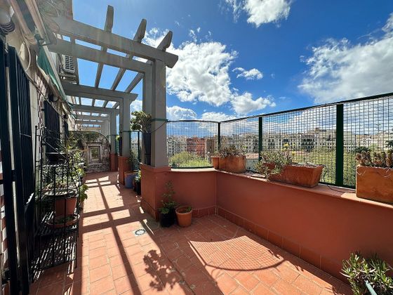 Foto 2 de Àtic en venda a calle Del Doctor Gómez Ulla de 3 habitacions amb terrassa i garatge