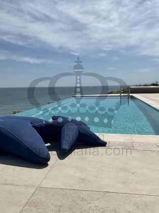 Foto 1 de Xalet en venda a calle Dossel de 5 habitacions amb terrassa i piscina