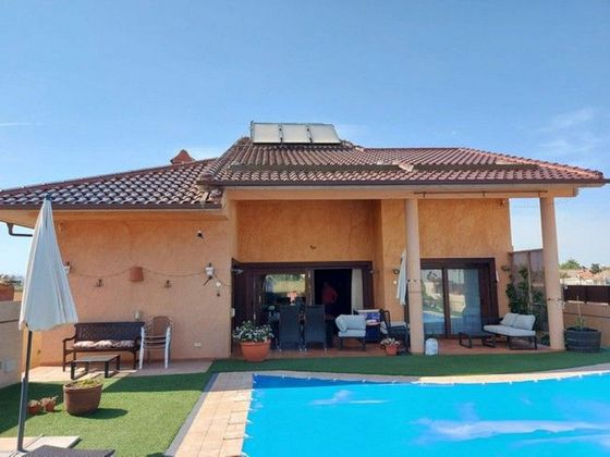 Foto 2 de Venta de chalet en Santiago de la Ribera de 4 habitaciones con terraza y piscina