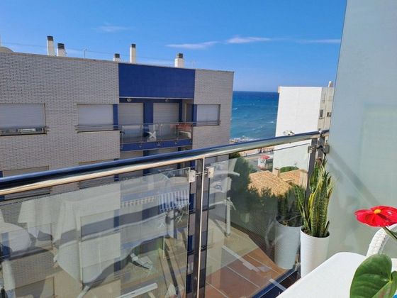 Foto 2 de Ático en venta en Playa de los Locos de 2 habitaciones con terraza y piscina