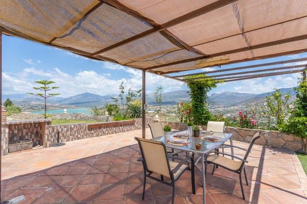 Foto 2 de Xalet en venda a Viñuela de 4 habitacions amb terrassa i piscina