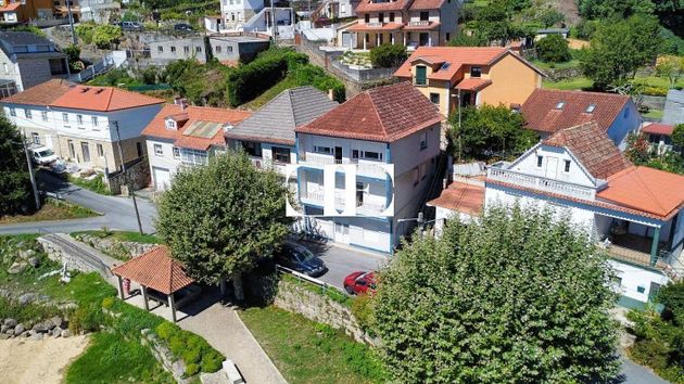 Foto 1 de Casa adossada en venda a Moaña de 4 habitacions amb terrassa i garatge