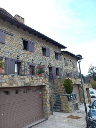 Foto 2 de Venta de casa en Sant Julià de Lòria de 4 habitaciones con terraza y garaje