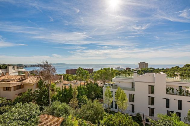 Foto 2 de Dúplex en venta en Cas Catala - Illetes de 2 habitaciones con terraza y piscina