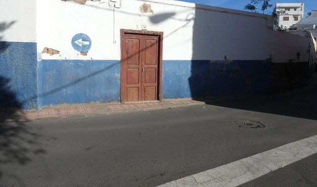 Foto 1 de Venta de terreno en calle Santo Domingo de 200 m²