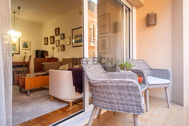 Foto 2 de Pis en venda a Sarrià de 4 habitacions amb terrassa i balcó