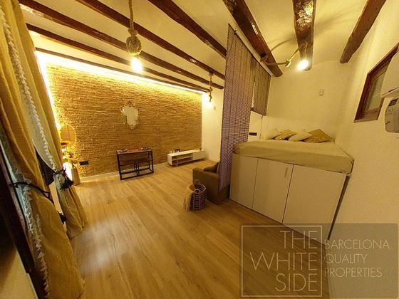 Foto 2 de Venta de piso en El Raval de 1 habitación con aire acondicionado y calefacción