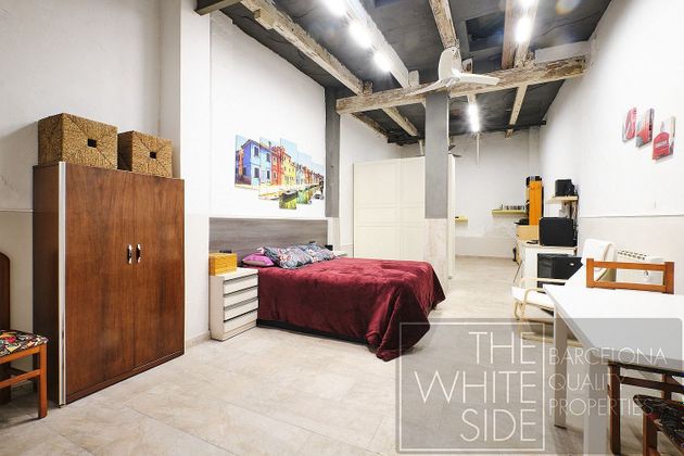 Foto 2 de Pis en venda a Vila de Gràcia de 3 habitacions amb terrassa i aire acondicionat