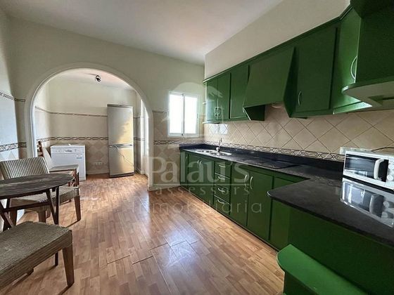Foto 1 de Piso en venta en Ciutadella de 3 habitaciones con terraza