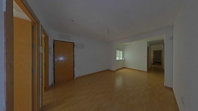 Foto 2 de Alquiler de piso en El Alborgí de 3 habitaciones con terraza