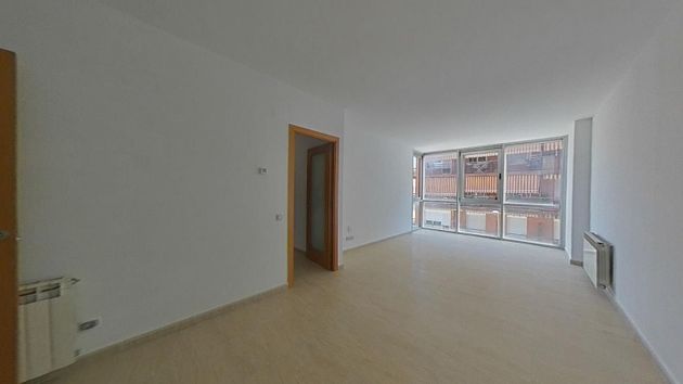 Foto 1 de Alquiler de piso en Eixample - Sant Oleguer de 3 habitaciones con calefacción y ascensor