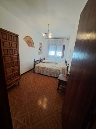 Foto 1 de Casa adossada en venda a Plaza de Toros - Santa Rita de 3 habitacions amb calefacció