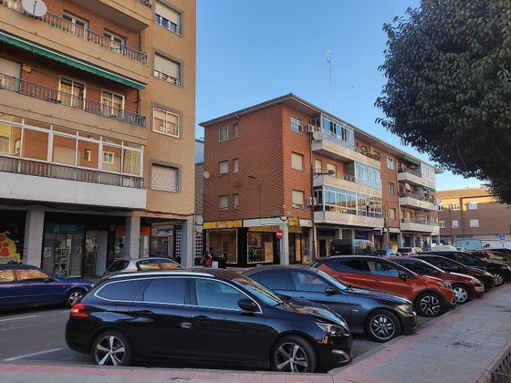 Foto 1 de Venta de piso en Bulevar - Plaza Castilla de 3 habitaciones con terraza y calefacción