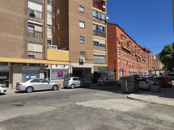 Foto 2 de Pis en venda a Bulevar - Plaza Castilla de 3 habitacions amb terrassa i calefacció