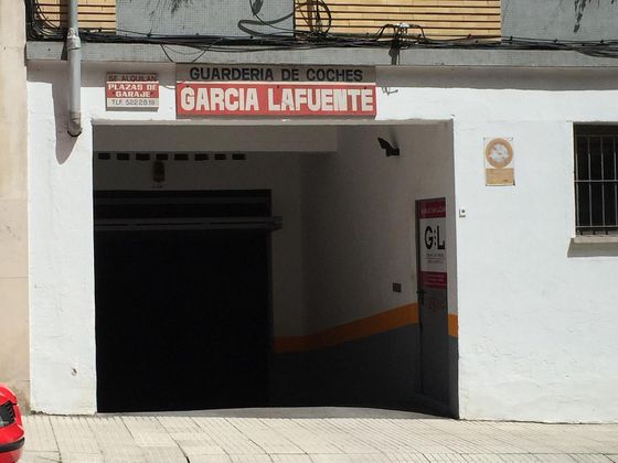 Foto 2 de Alquiler de garaje en calle Hevia Bolaños de 16 m²