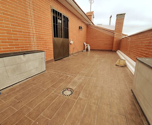 Foto 2 de Àtic en venda a Casco Histórico de Vallecas de 4 habitacions amb terrassa i balcó