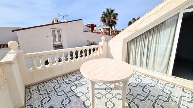 Foto 2 de Àtic en venda a Urbanización Santa Rosa de 3 habitacions amb terrassa i piscina
