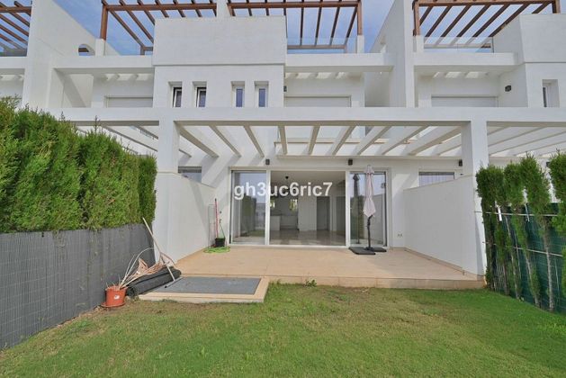 Foto 1 de Casa adossada en venda a Calahonda de 3 habitacions amb terrassa i piscina