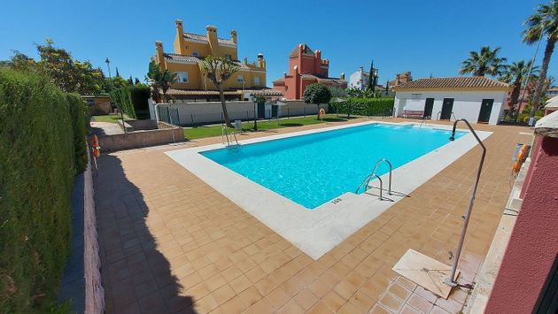 Foto 1 de Pis en venda a Bonanza-Avda de Huelva-Bº Andalucia de 3 habitacions amb piscina i garatge