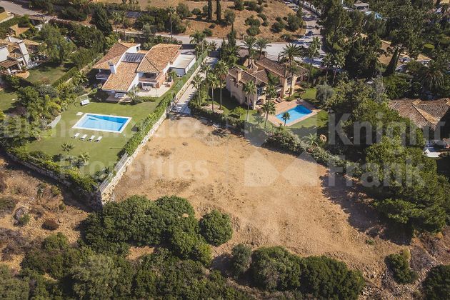 Foto 1 de Terreny en venda a Cabo Pino - Reserva de Marbella de 2324 m²
