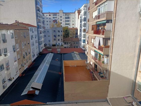Foto 2 de Venta de piso en La Bozada – Parque Delicias de 3 habitaciones con terraza y aire acondicionado