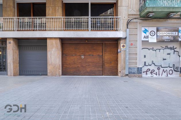Foto 1 de Garaje en venta en calle De Provença de 16 m²