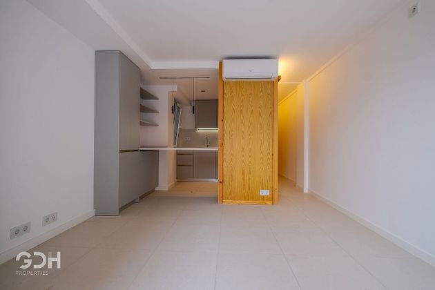 Foto 2 de Àtic en venda a calle Del Roser de 1 habitació amb terrassa i aire acondicionat